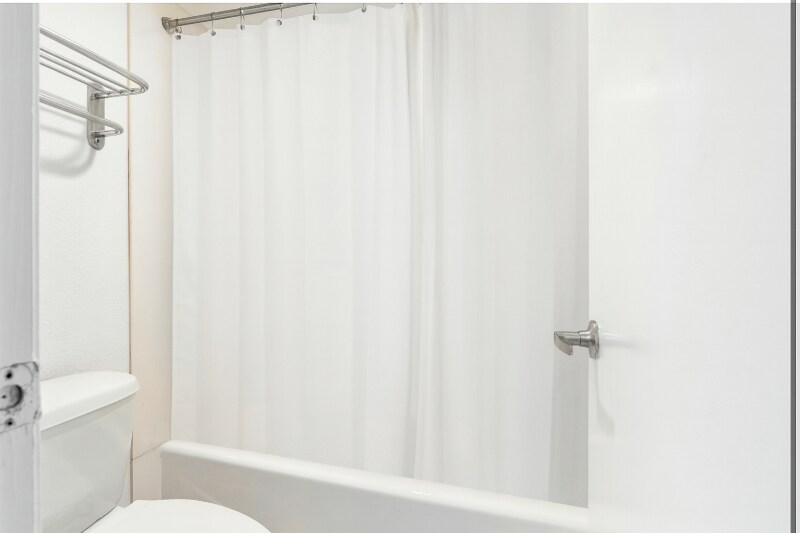 Building Photo - 1024 Bridge City Ave