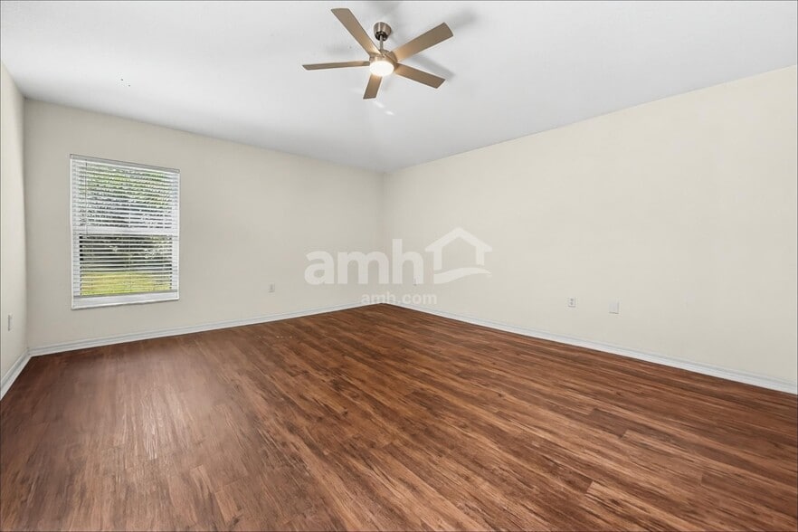 Building Photo - 1443 Baythorn Dr