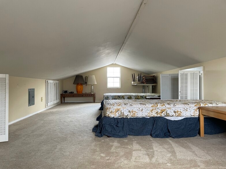 Attic area for office or storage - 3538 W 118th Pl