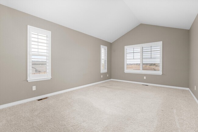 Building Photo - 8344 Coopers Hawk Way