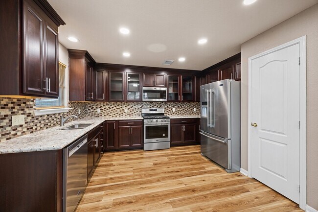 Building Photo - 3639 John Hancock Ln