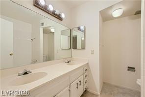 Building Photo - 5957 W Vegas Dr