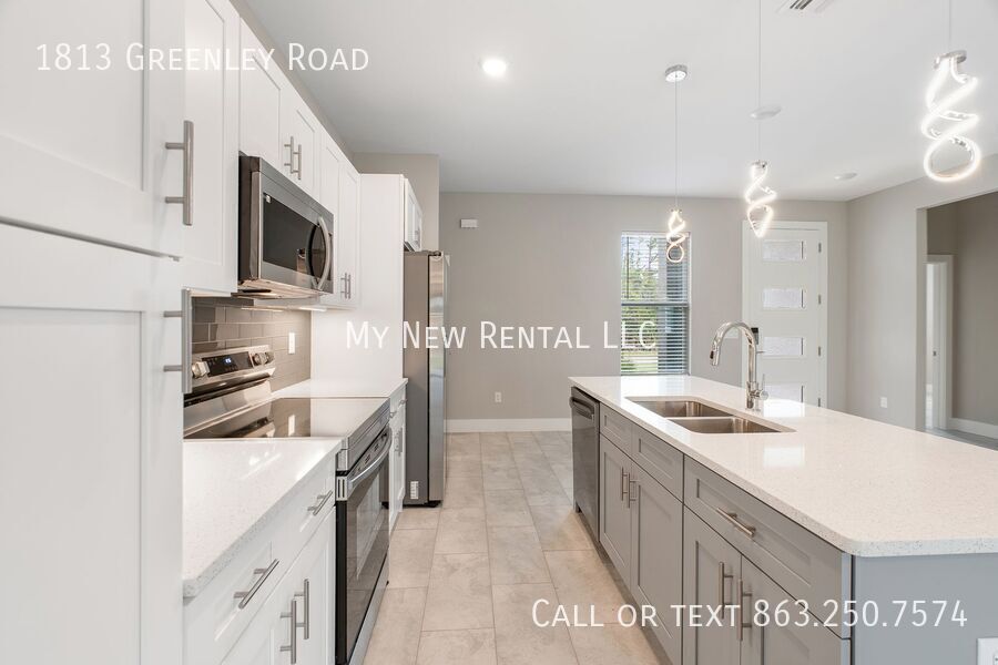 Building Photo - 1813 Greenley Rd