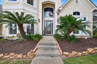 Building Photo - 1803 Cottage Landing Ln