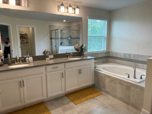 Building Photo - 521 Brunswick Dr