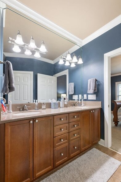 Building Photo - 1140 Frenchtown Ln