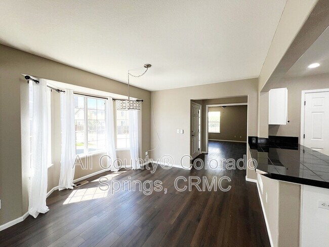 Building Photo - 14345 Woodrock Path