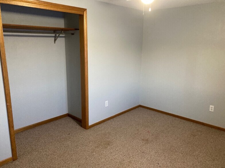 Bedroom 3 - 109 1st Ave N
