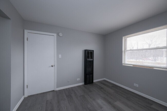 Building Photo - 15311-02 Kilpatrick-