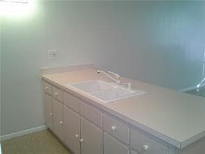 Building Photo - 2771 Riverside Dr