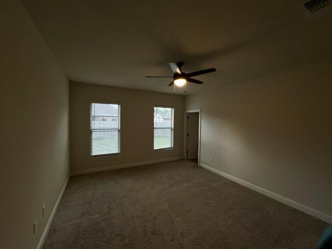 Building Photo - 17 Alexandria Grace Dr