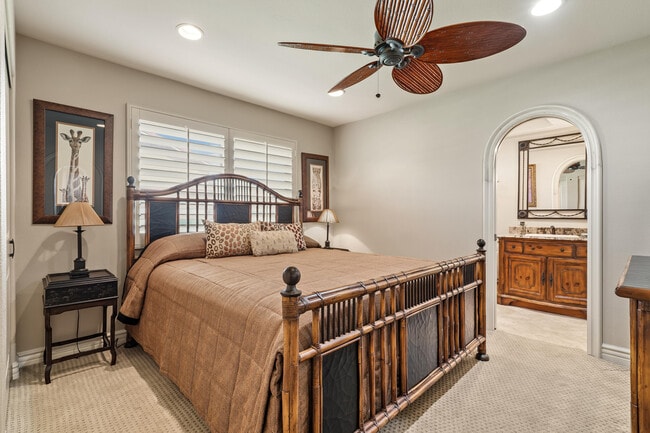 Building Photo - 99 Conejo Cir