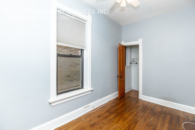 Building Photo - 1932 N Bissell St