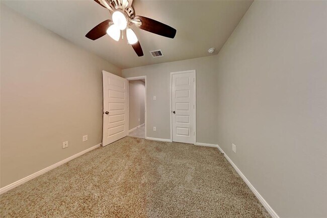 Building Photo - 3519 Windham Way