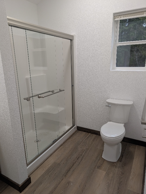 Building Photo - 320 S Toutle Rd