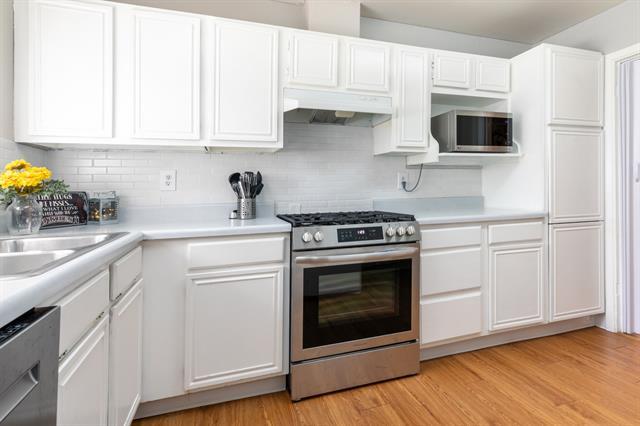 Building Photo - 1803 Oak Tree Ln