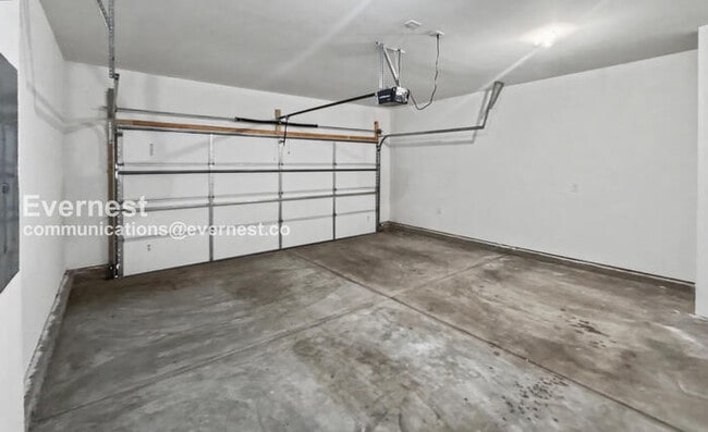 Building Photo - 104 Emma Grace Ln