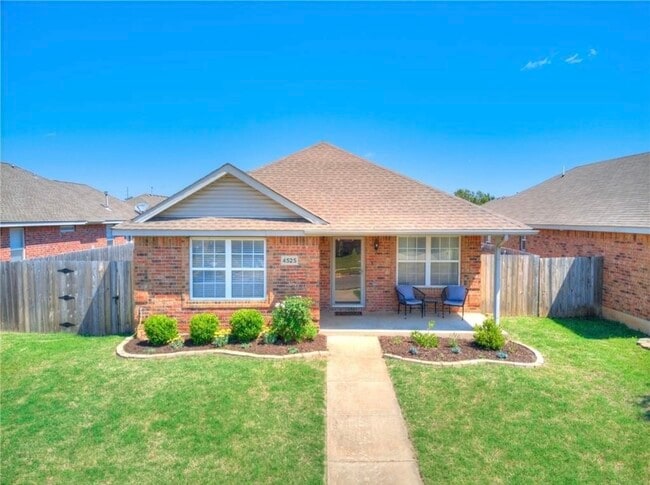 Building Photo - 4525 SE 81st St