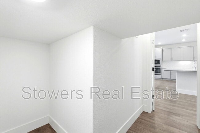 Building Photo - 6336 Moser Wy