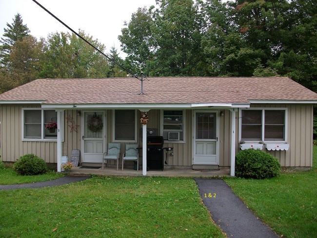 Primary Photo - Greenwood Gardens Apartments