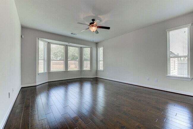 Building Photo - 27502 Wilson Run Ln