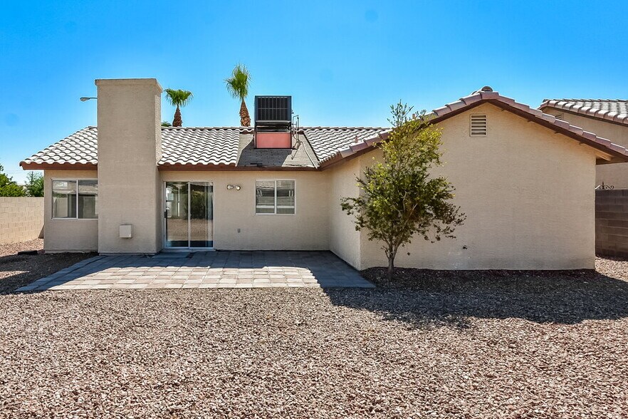 Building Photo - 3927 Barker Way