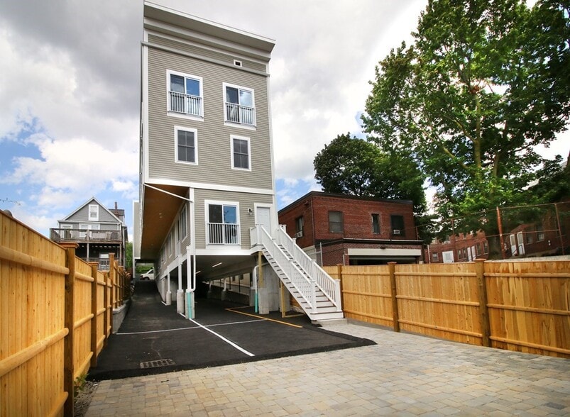 Building Photo - 4 Kemp St