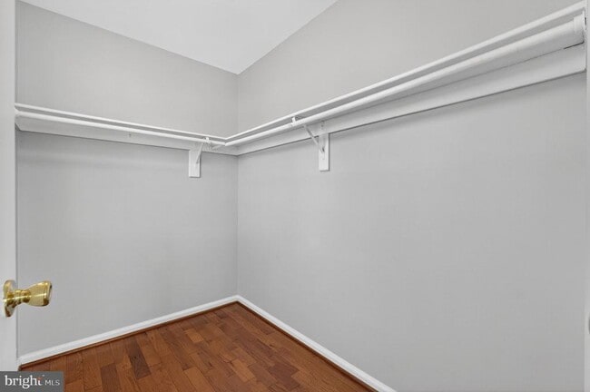 Building Photo - 2901 Mainstone Dr