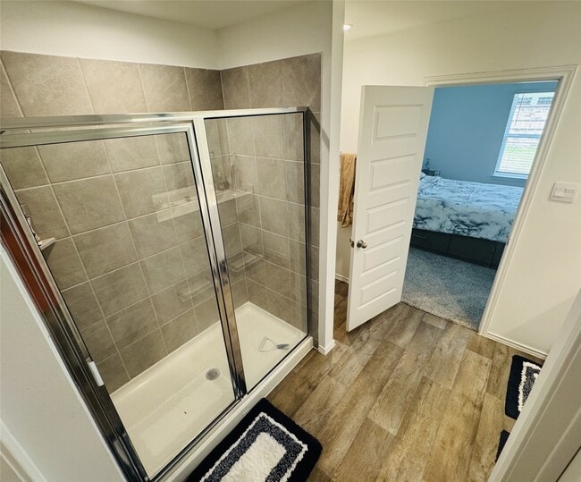 Building Photo - 31726 Sutton Mdws Ln