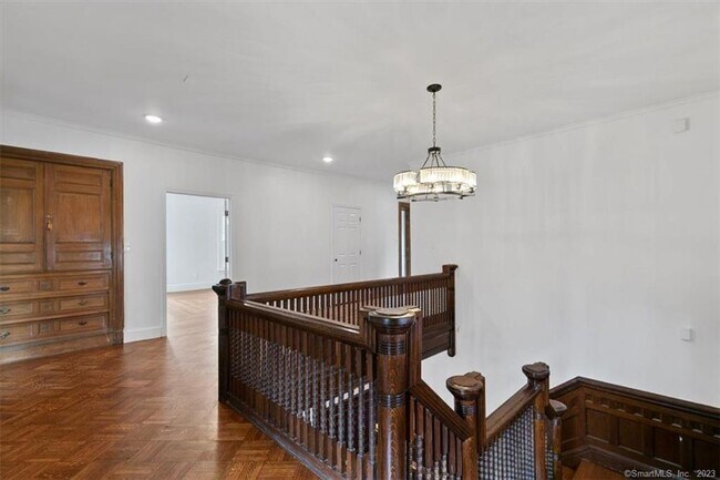 Building Photo - 131 Dwight St