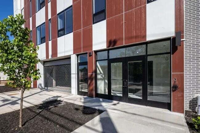 Building Photo - 130 Ellis Ave