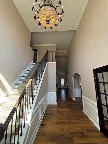 Building Photo - 1180 Downyshire Dr