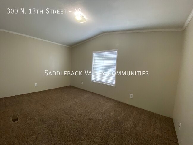 Building Photo - 300 N 13th St