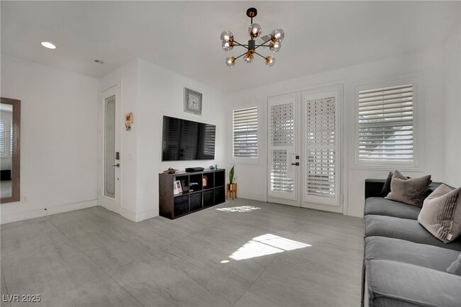 Building Photo - 10336 Early Morning Ave