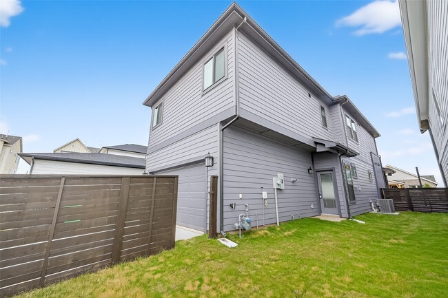 Building Photo - 3311 Full Bellied Ln