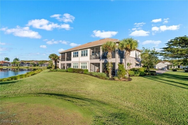 Building Photo - 9064 Siesta Bay Dr