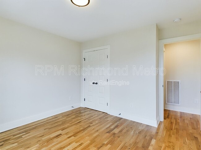 Building Photo - 2218 Perry St