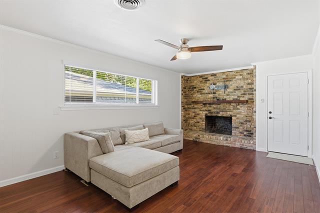 Building Photo - 8739 Ukiah Dr