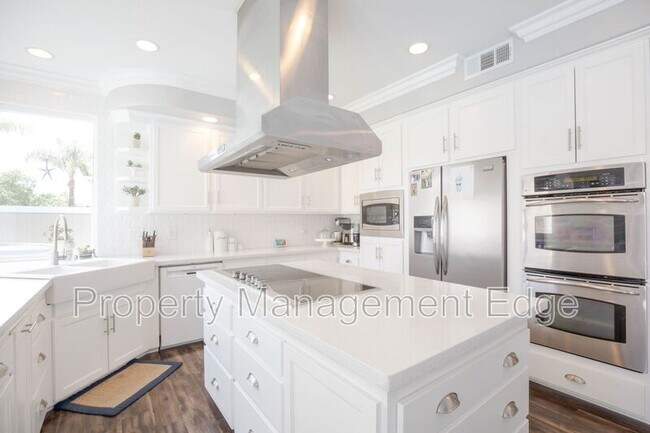 Building Photo - 23788 Sonata Dr