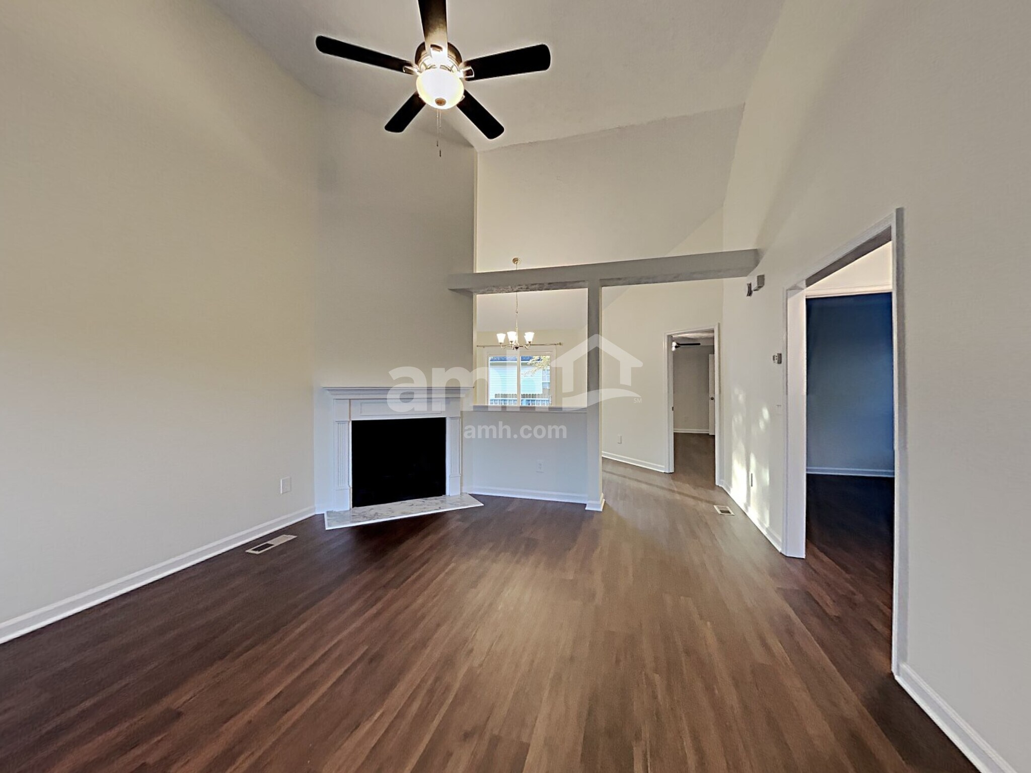 Building Photo - 1300 Georgetown Dr