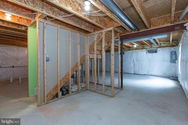 Building Photo - 341 Bullskin St