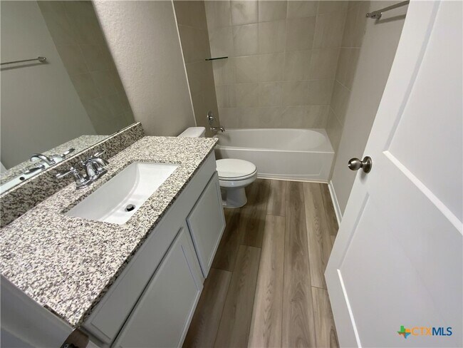 Building Photo - 2826 Wasilla Dr