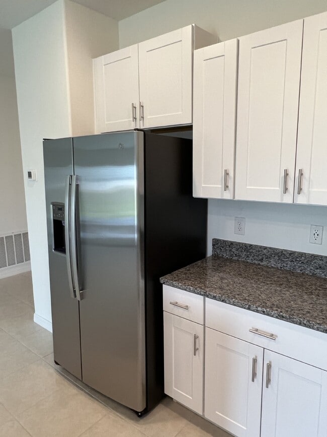 Building Photo - 12767 Weston Oaks Ln