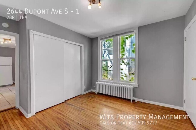 Building Photo - 2644 Dupont Ave S