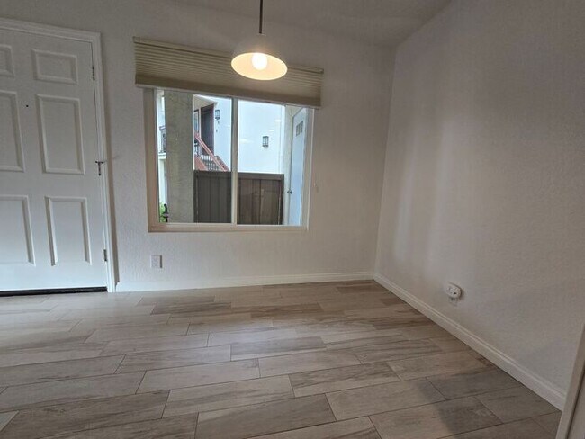 Building Photo - Private La Jolla Condo with Resort-Style Amenities Near UTC