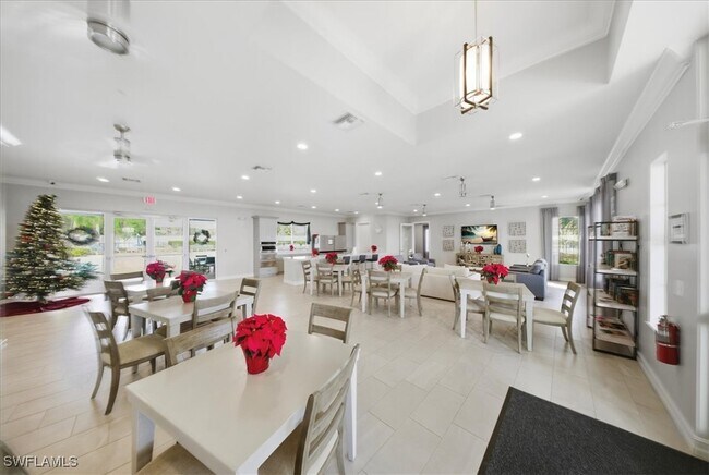 Building Photo - 1074 Enbrook Lp