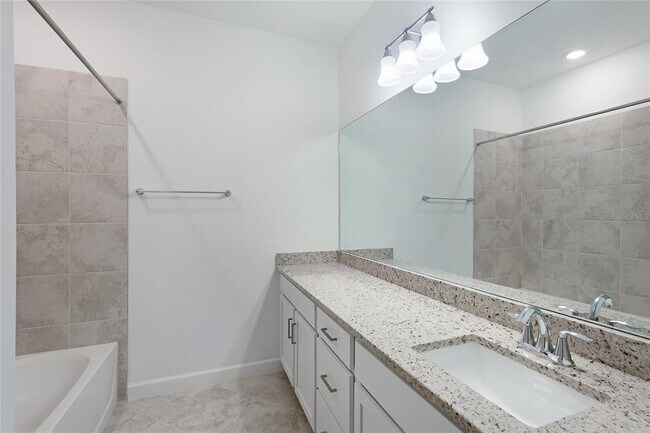 Building Photo - 15167 Lyla Ter