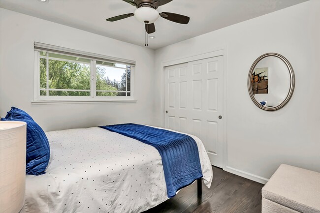 Building Photo - 1790 McKinley Rd