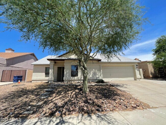 Primary Photo - 23849 N 41st Ave
