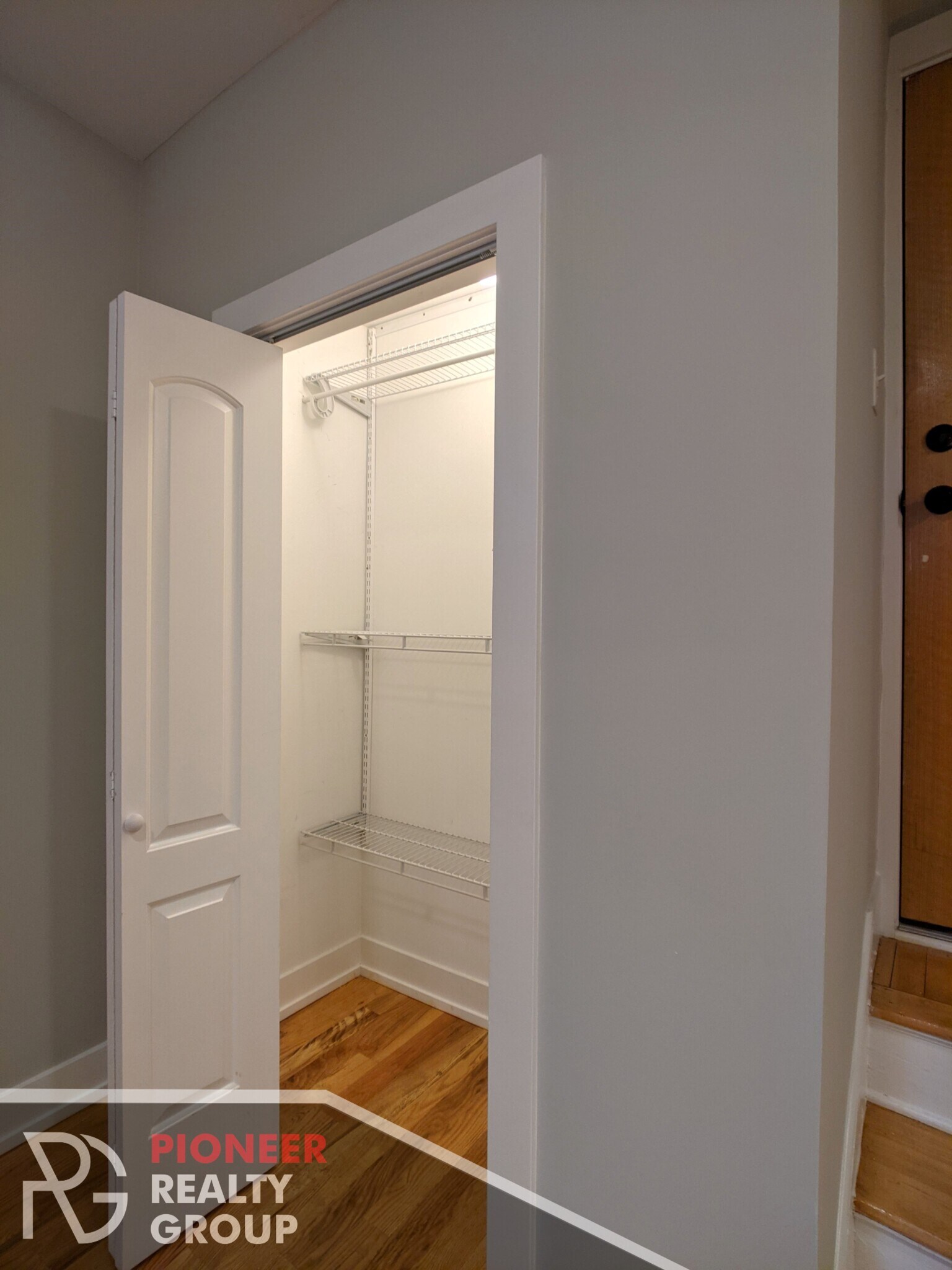 Building Photo - 2850 N Mildred Ave